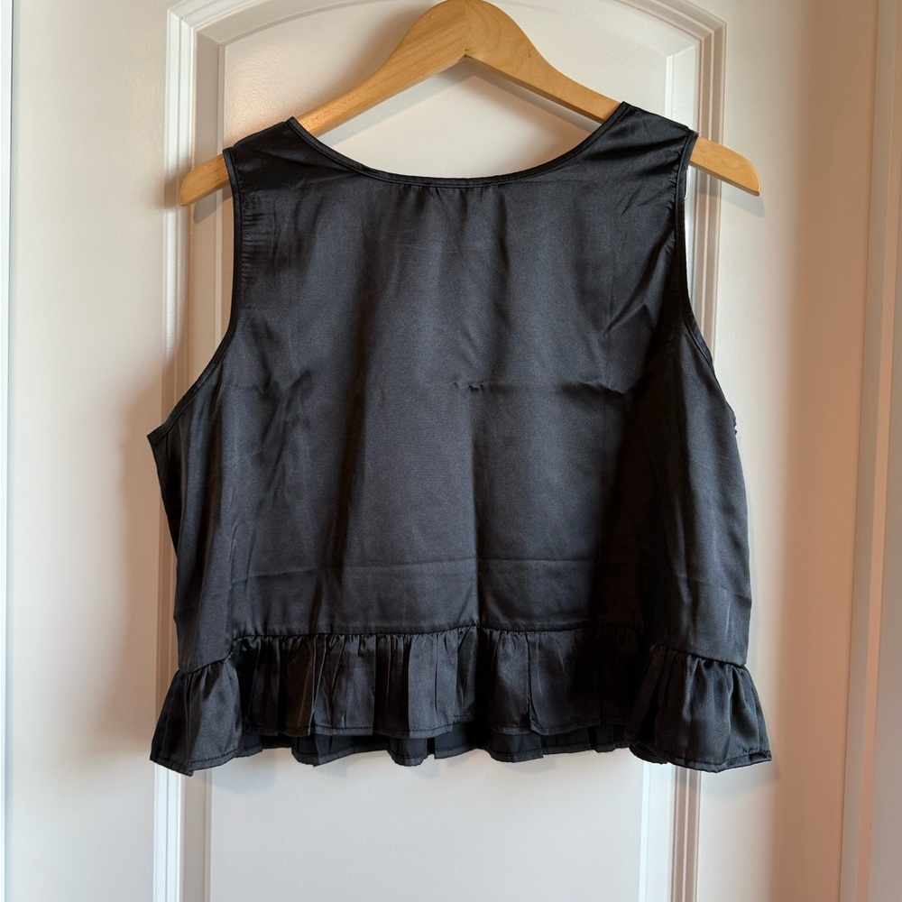 NWOT Black Satin Pajama Set with Ruffle Detail - Picture 4 of 10